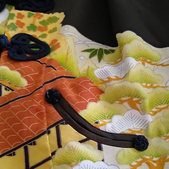 Max & Mabel frog closure kimono fabric vest,  Med - Picture 7 of 8